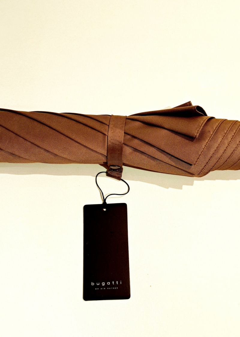 Parapluie Bugatti long élégant automatique uni caramel poignée bois châtaignier - Grand & résistant