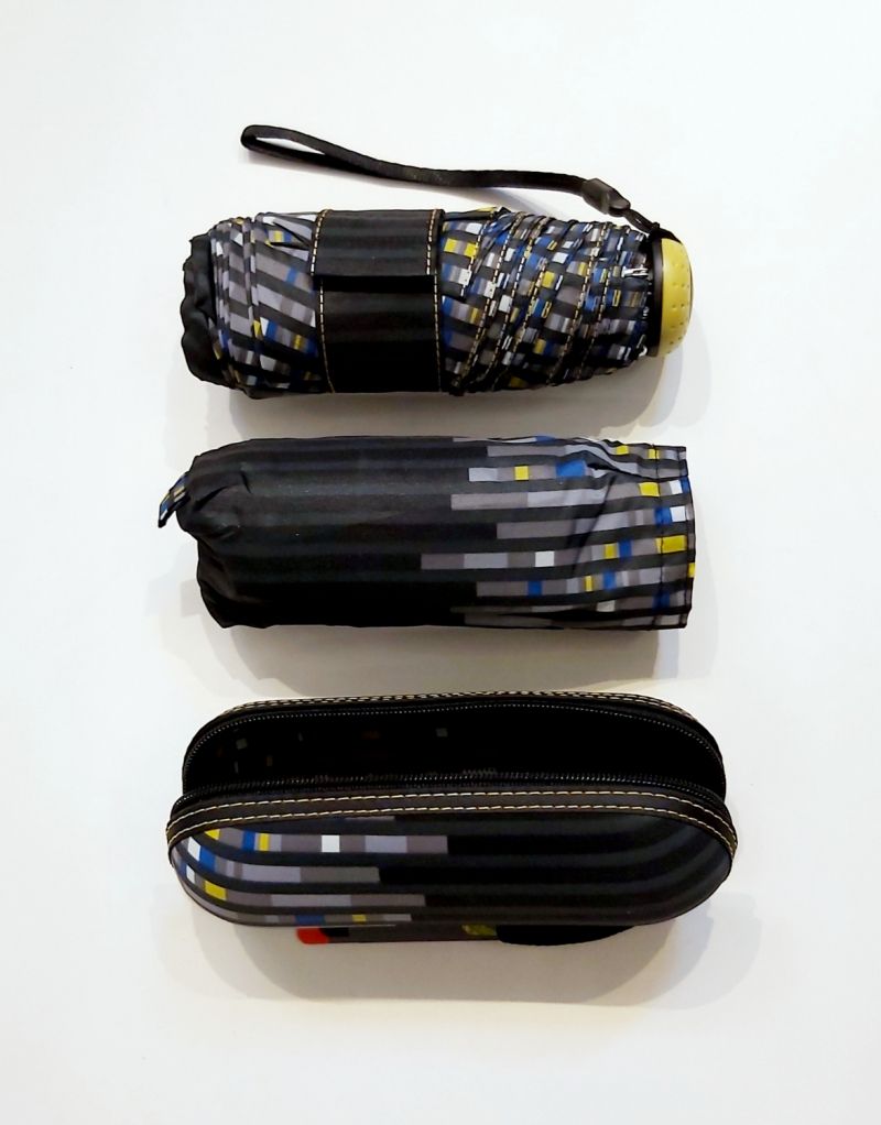 Micro parapluie de poche Knirps X1 17 cm 8 branches, pliant étui rigide noir rayé à damier, solide, 220g & XXL