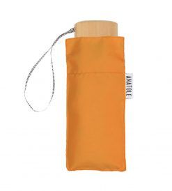 Micro plat parapluie Anatole manuel uni orange "Auguste" poignée bois naturel, léger & résistant