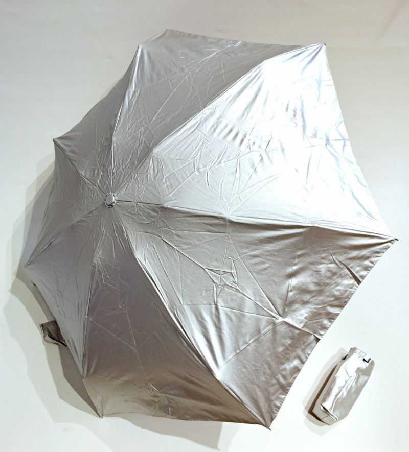 Parapluie micro 15.5 cm anti uv argenté et intérieur bordeaux - UPF à 100% - léger & Efficace