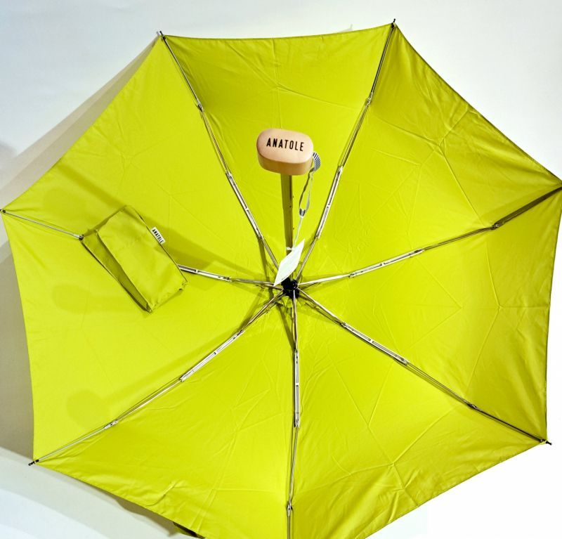 Micro parapluie de poche Anatole pliant uni vert anis Salvador pg bois érable français - 220g & résistant