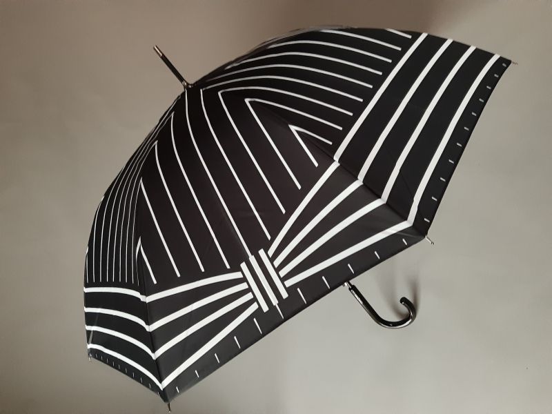 Parapluie haut de gamme Chantal Thomass long noir imprimé de rayures blanches, élégant & anti vent