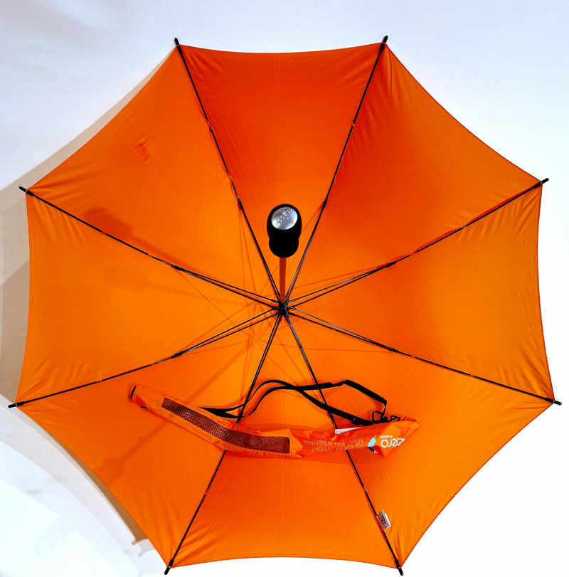  Parapluie bandoulière droit manuel LEGER = Zéro uni orange 280g + 104 diam - Idéal Ville + Randonnée