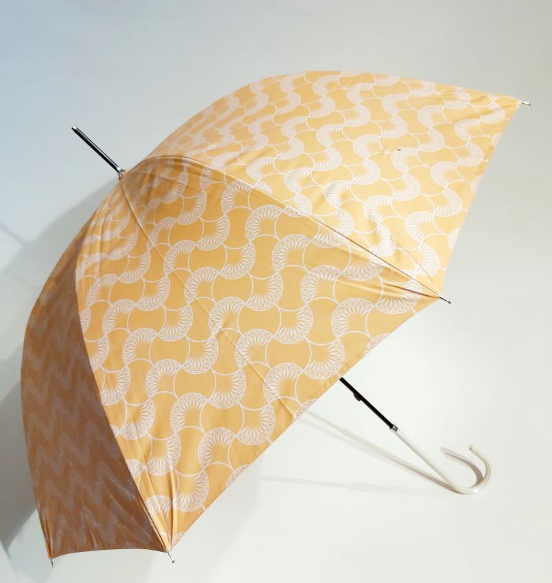  Parapluie anti uv orange sur éventail blanc protection UPF50+, léger et pas cher