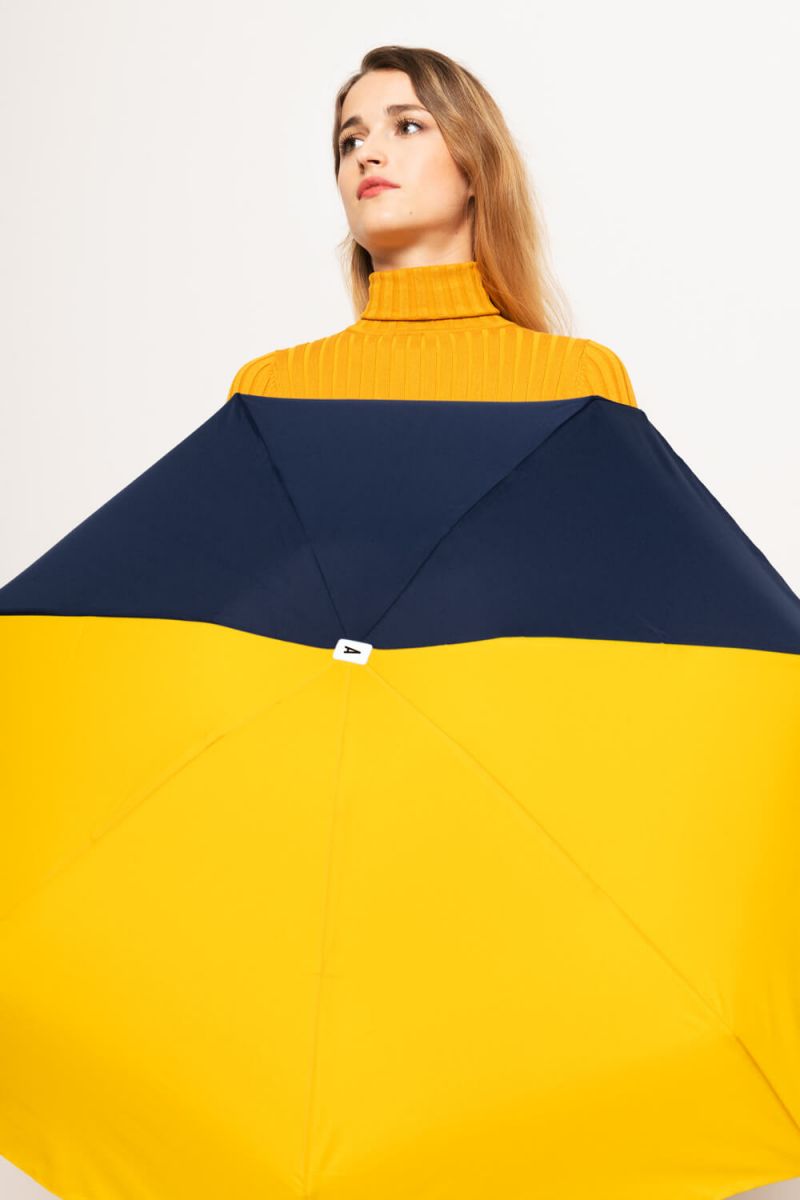Mini parapluie pliant plat de poche bicolore bleu de nuit & jaune pg bois naturel 