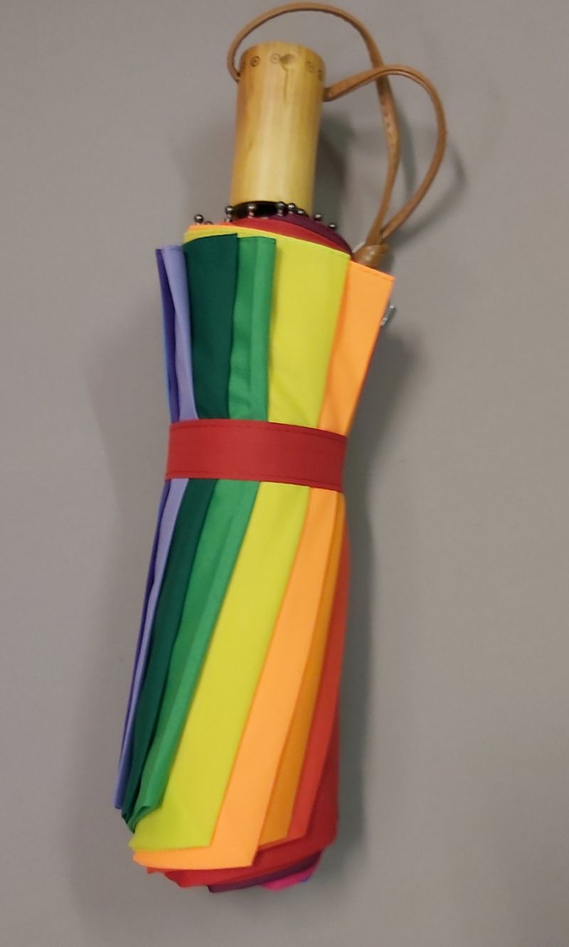 Parapluie mini 16 branches multicolore pliant manuel par Guy de Jean, grand et résistant