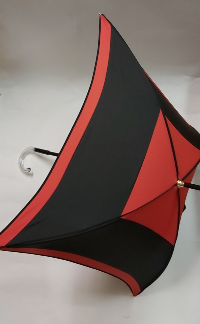 Parapluie français long carré bicolore noir et rouge kyoto, original et résistant