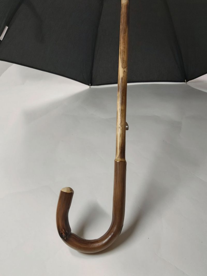 Parapluie d'homme montage anglais noir canne d'une seule pièce en Châtaignier français, grand et résistant