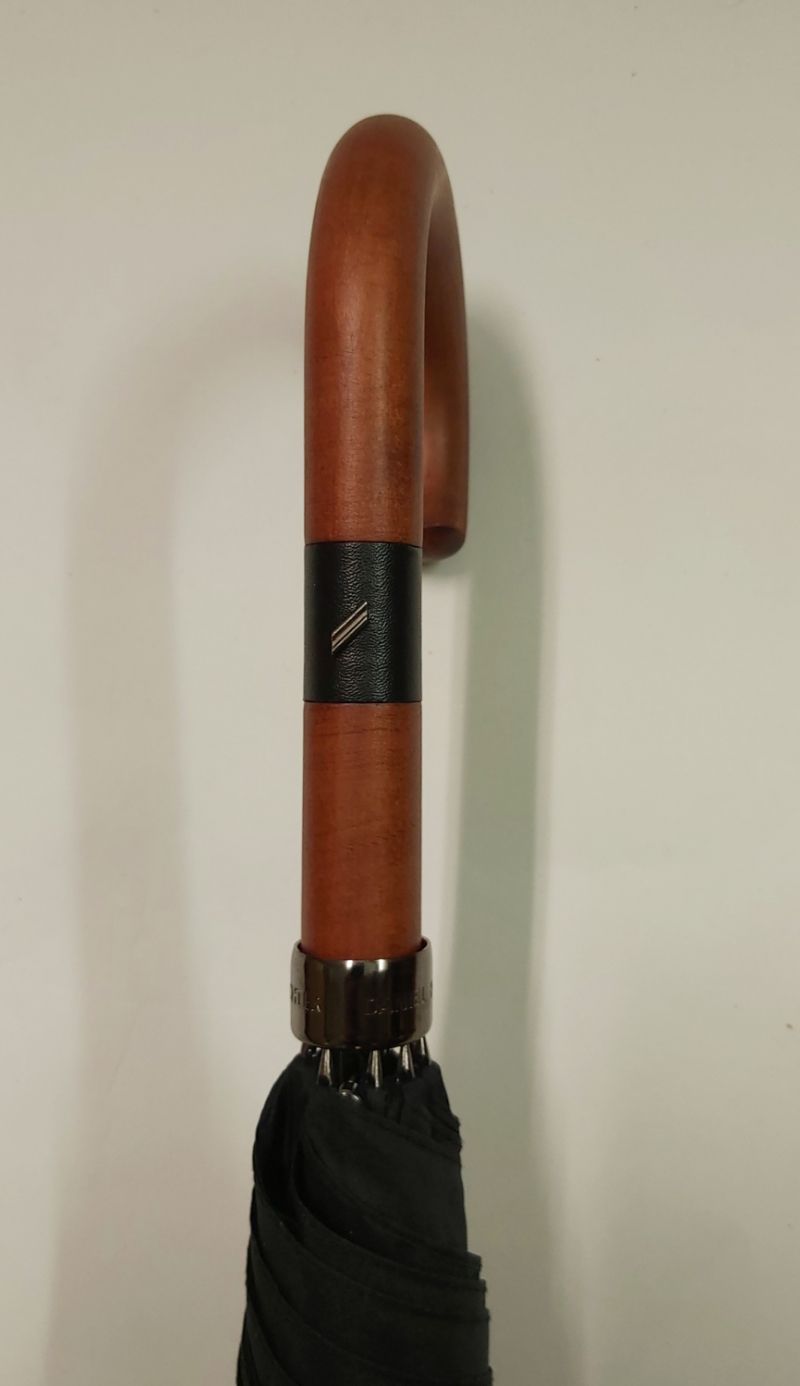 Parapluie long automatique uni noir poignée bois D.Hetcher, grand & anti vent