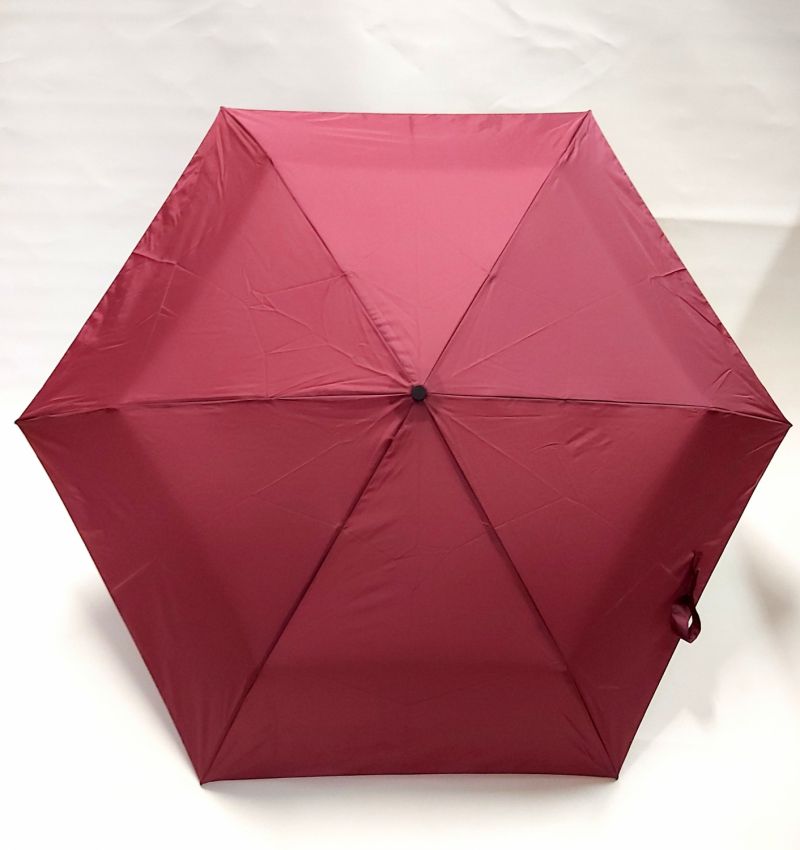 Parapluie le ZERO MAGIC mini PLUME EXTRA FIN open close bordeaux 176 g Doppler, le plus léger et solide