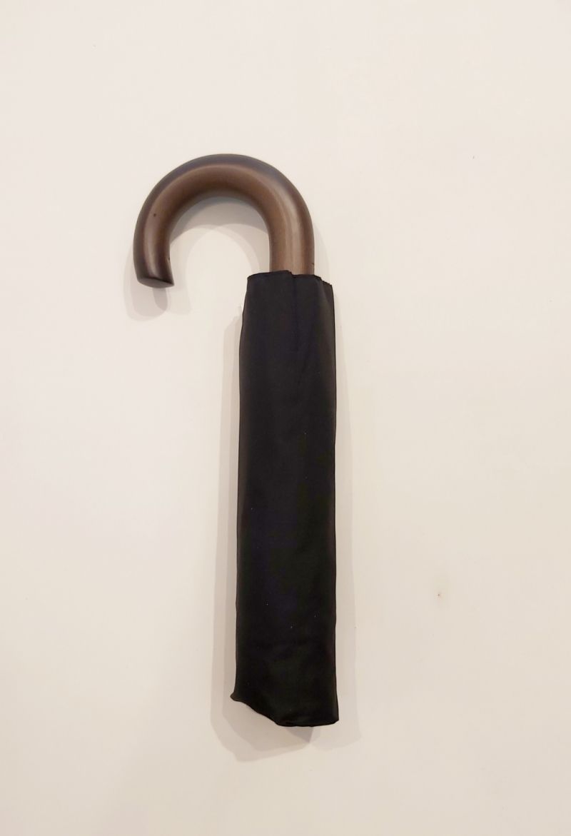 Mini parapluie pliant inversé noir automatique poignée courbe bois foncé, le seul mini robuste