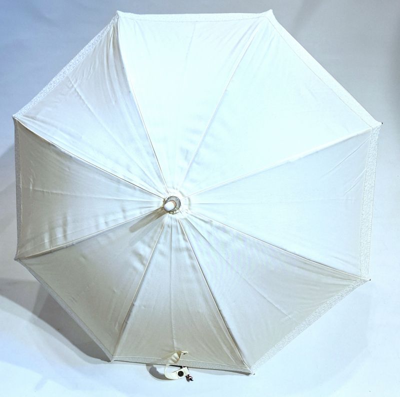 Ombrelle droite dentelle anti uv UPF50+ à 100% en coton ivoire poignée Bambou française - légère et solide