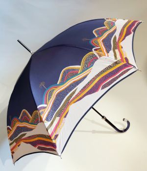  Parapluie Piganiol long anti uv manuel bleu marine imprimé d'un oasis "Sahara" Collection Riad, léger & solide 