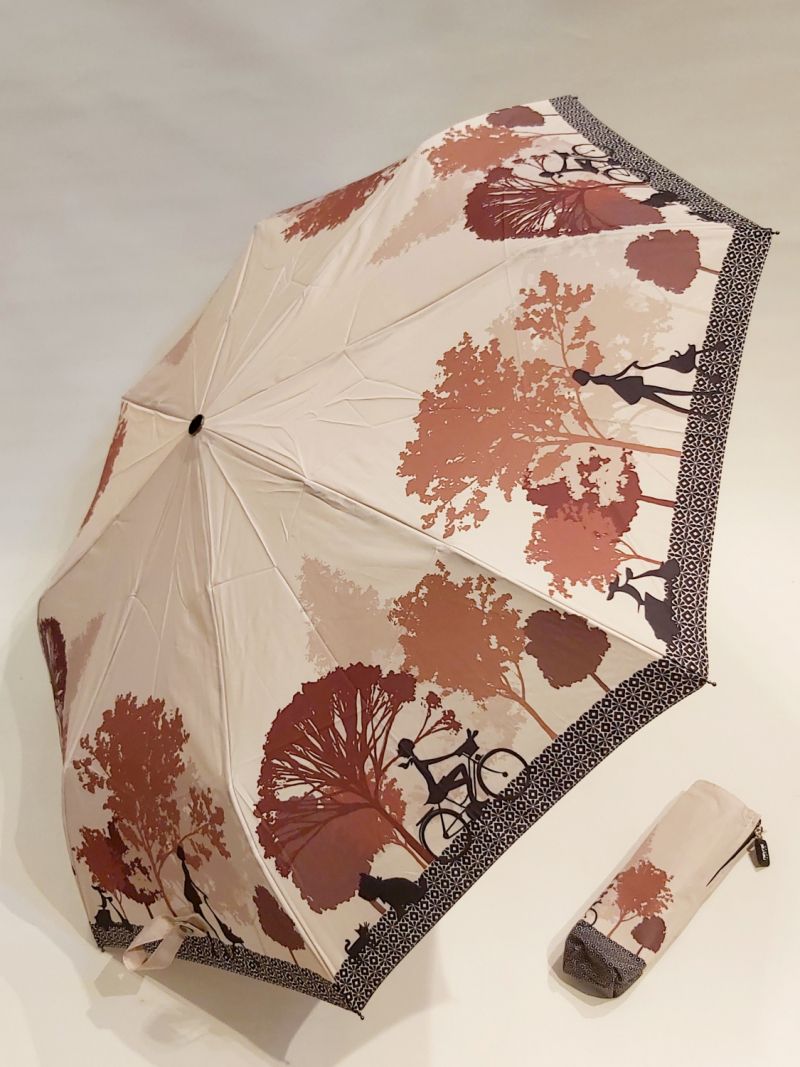  Mini parapluie pliant open-close beige à motif balade en forêt Neyrat Autun, léger et solide