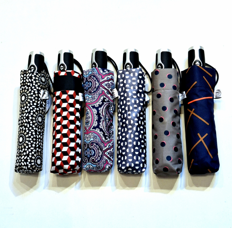 Mini parapluie open close noir imprimé carreaux Chic il pleut - Léger & grand 100 cm