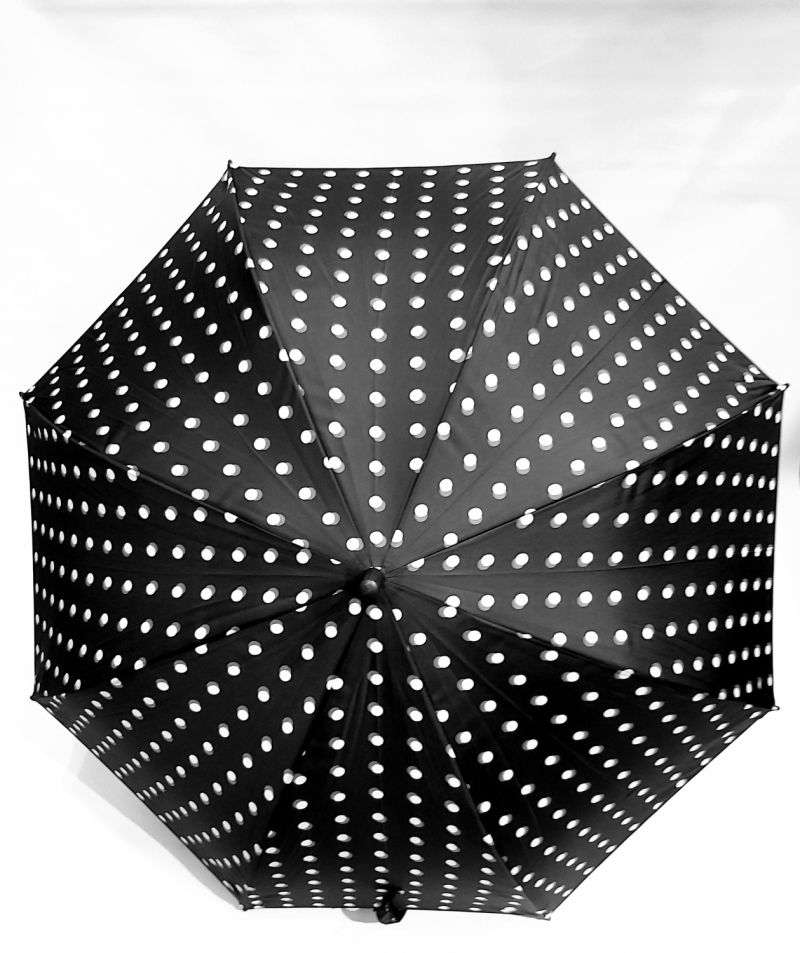 Parapluie long automatique noir imprimé de pois superposés Esprit, léger et solide