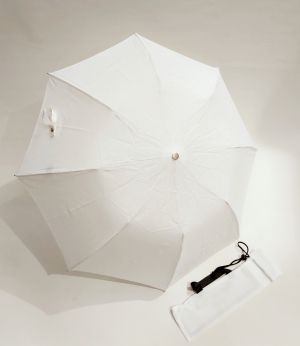  Ombrelle anti uv à 100% pliante en coton blanc doublé intérieur poignée bois - légère & française