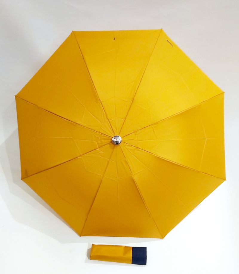  Parapluie mini inversé manuel uni ocre / Ezpeleta : Qualité & durable /  Solide sur Parapluie-de-france.com
