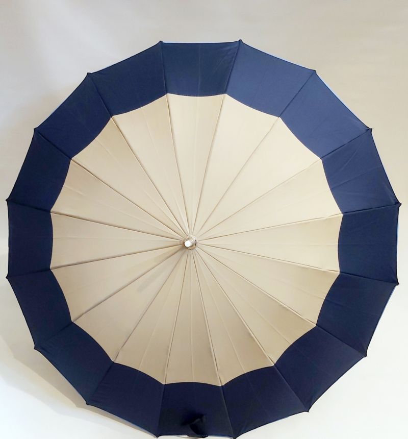 EXCLUSIF : Parapluie bicolore Marine & Beige 16 branches carbone Ezpeleta, grand & anti vent