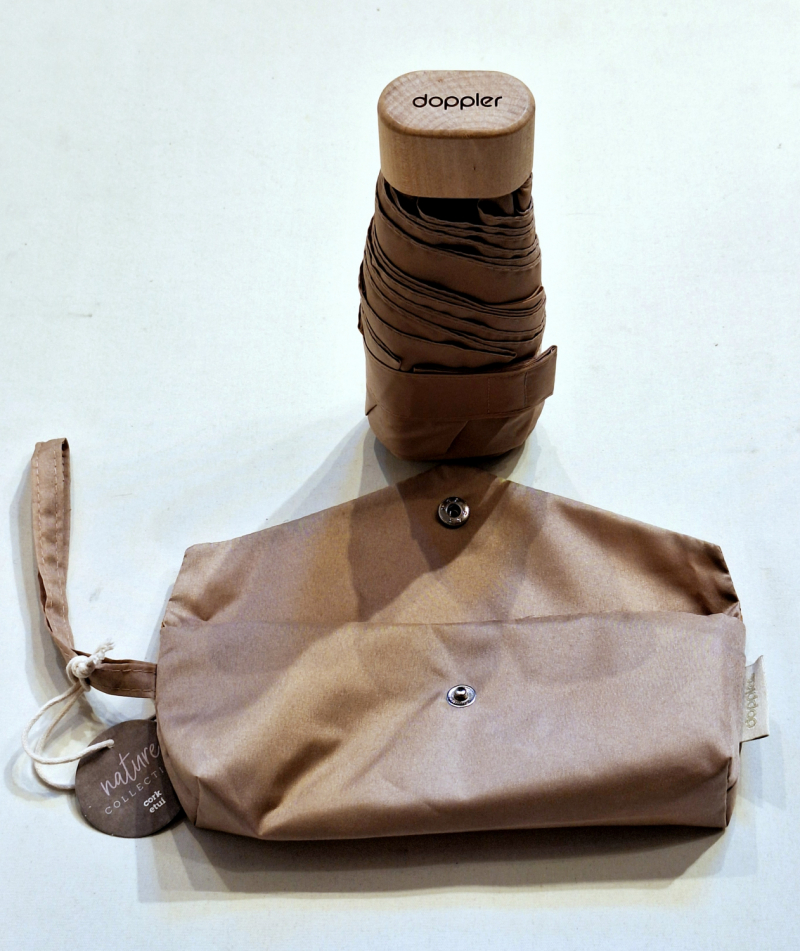  Parapluie de poche micro plat uni beige pochette étanche Doppler - solide & élégant