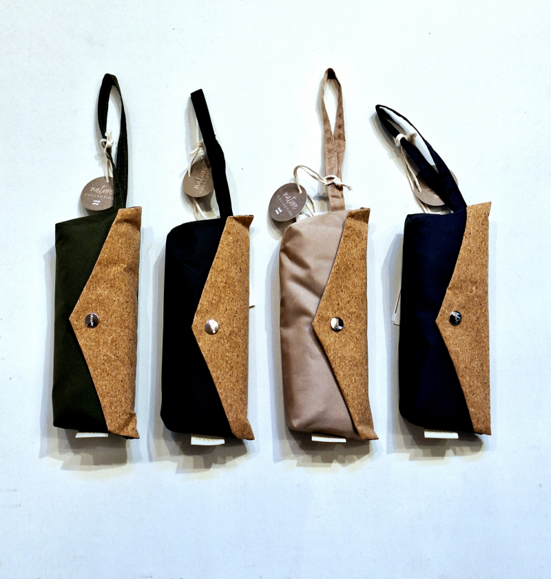  Parapluie de poche micro plat uni beige pochette étanche Doppler - solide & élégant