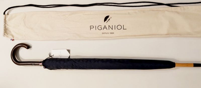 Parapluie long haut de gamme uni bleu marine fantaisie Piganiol manuel 10 branches pgn bois, élégant & anti retournement