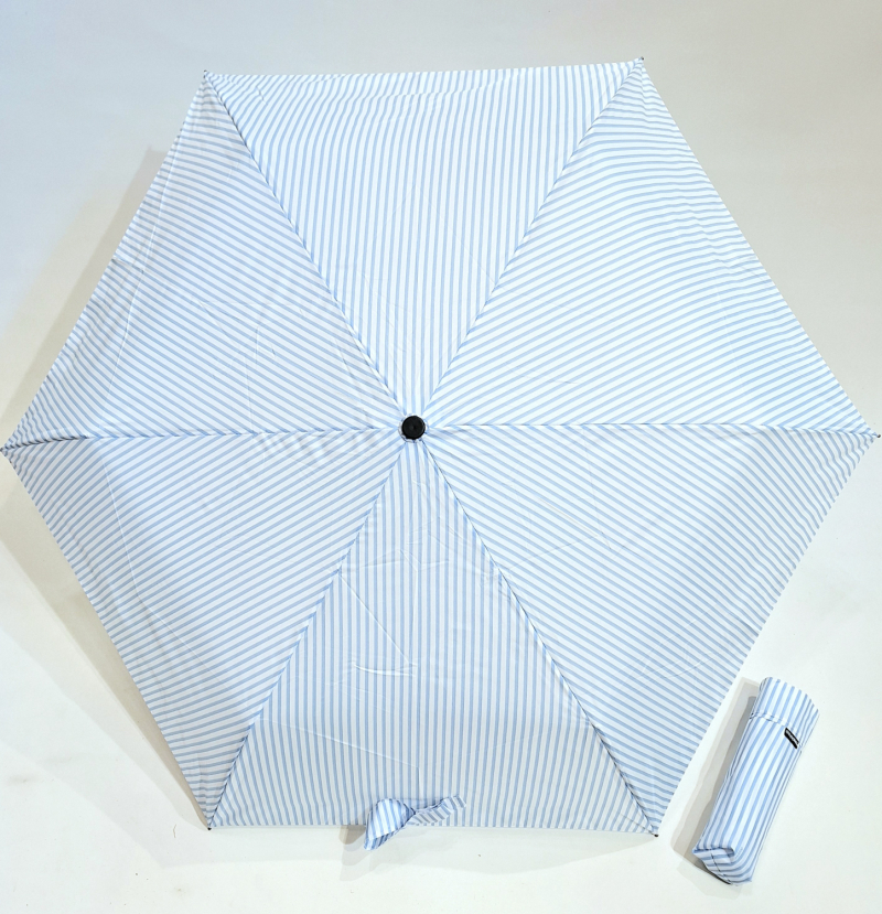 Parapluie Doppler PLUME mini Fiber Havanna Ultra léger 140g bleu ciel & blanc imprimé rayé - Pas cher