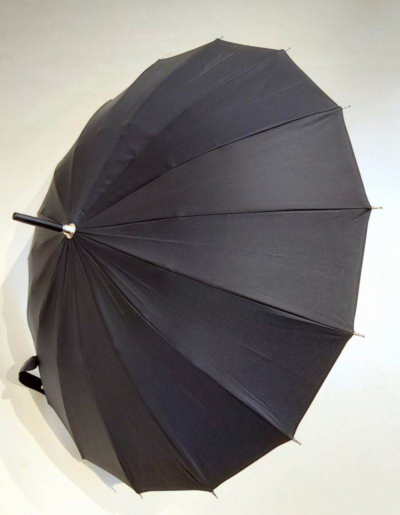 Petit parapluie long français uni bleu marine 16 branches Choupinette, solide & anti retournement