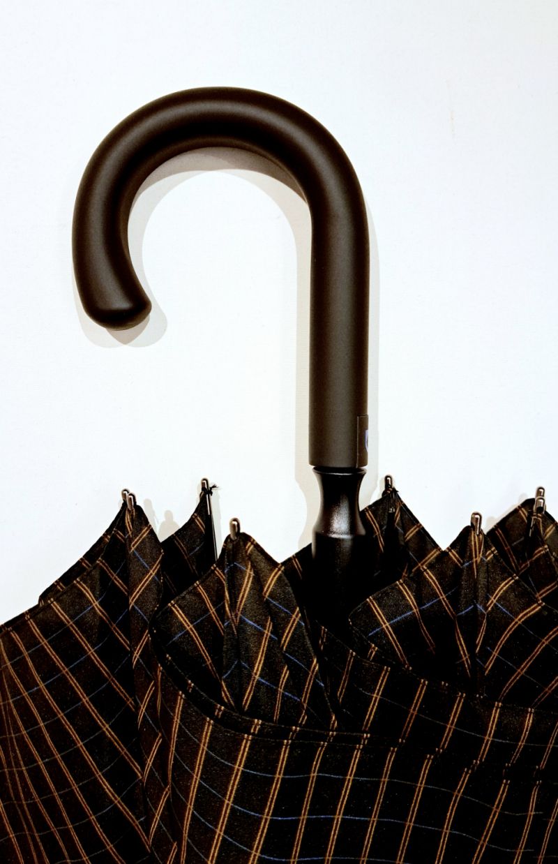 Parapluie 1/2 golf automatique noir imprimé carreaux marron pgn courbe Ezpeleta, XXl 120cm & résistant