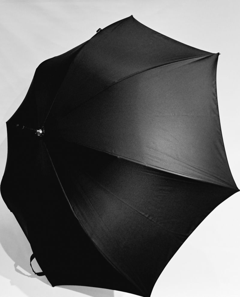 Parapluie Bugatti long élégant automatique uni noir poignée bois châtaignier - Grand & résistant