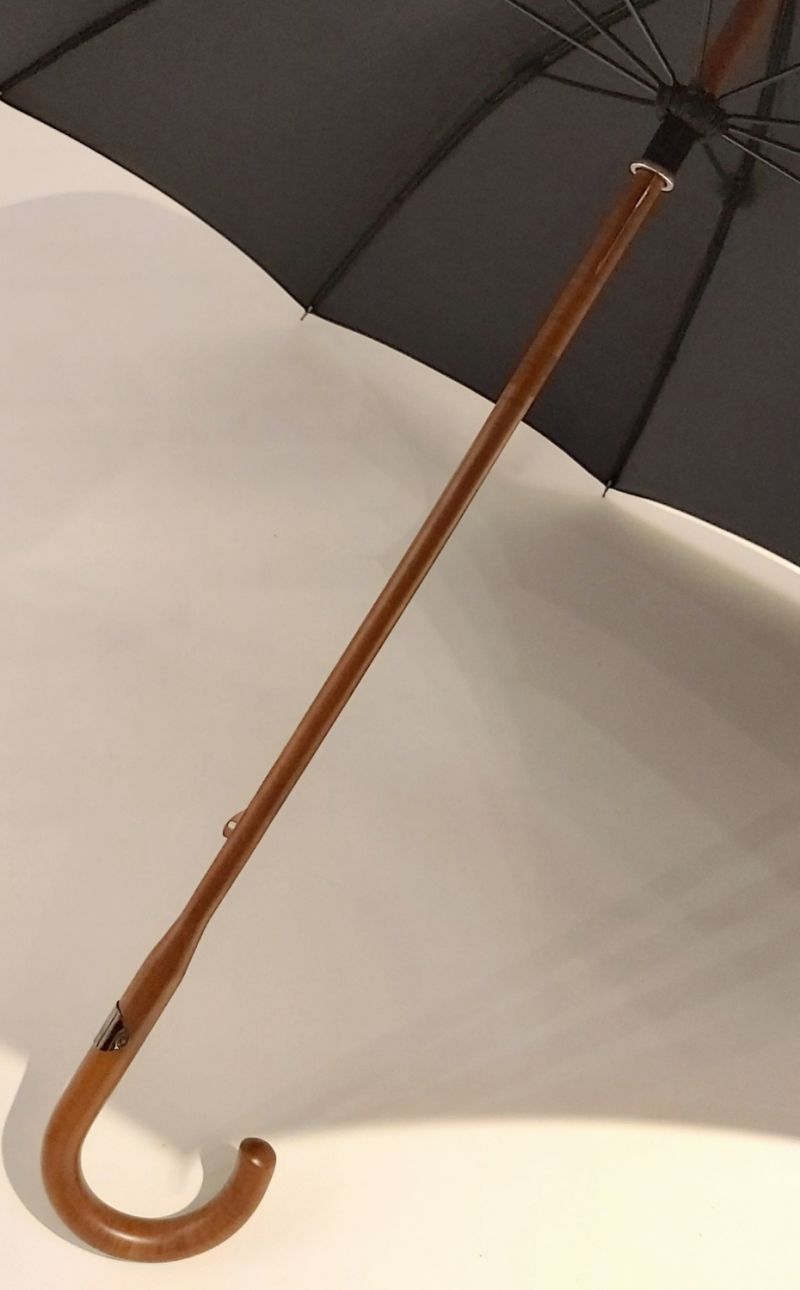 Parapluie canne long manuel en noir sur montage anglais avec 10 branches, français et résistant
