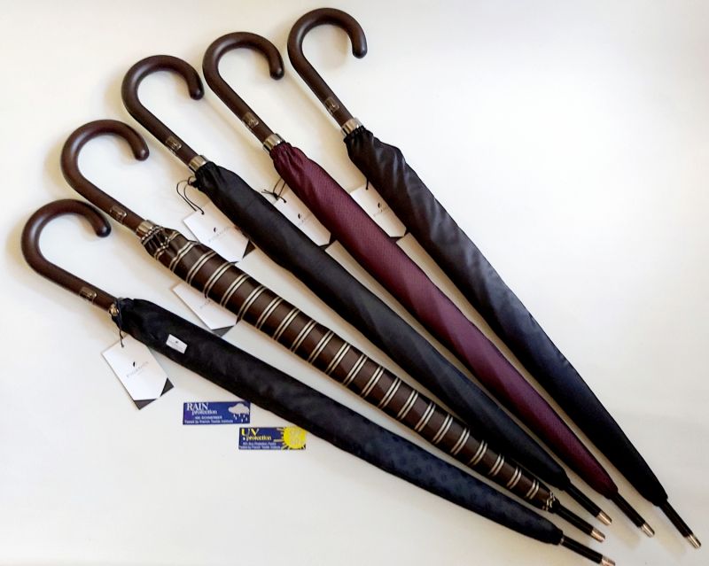 Parapluie long haut de gamme uni noir Piganiol automatique pgn bois, élégant et résistant