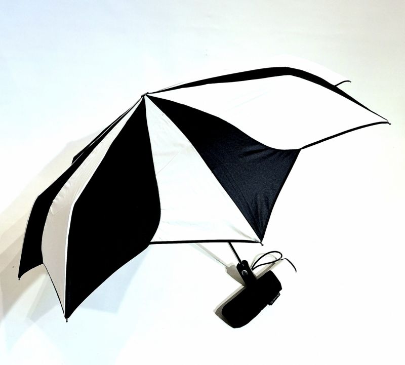 Mini parapluie pliant open close bicolore noir & blanc P.Cardin - léger & solide