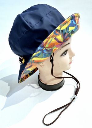 Chapeau de pluie français tissu déperlant uni vert /canard mâte bord imprimé - Cloumabic - Ajustable T 55 / 58 cm
