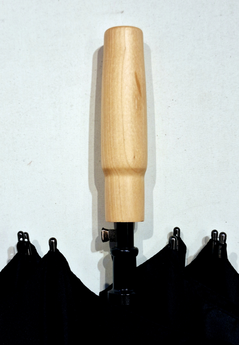 Parapluie golf XXL NEW poignée bois Nature auto uni noir 130cm diam - Grand & solide - Pas cher