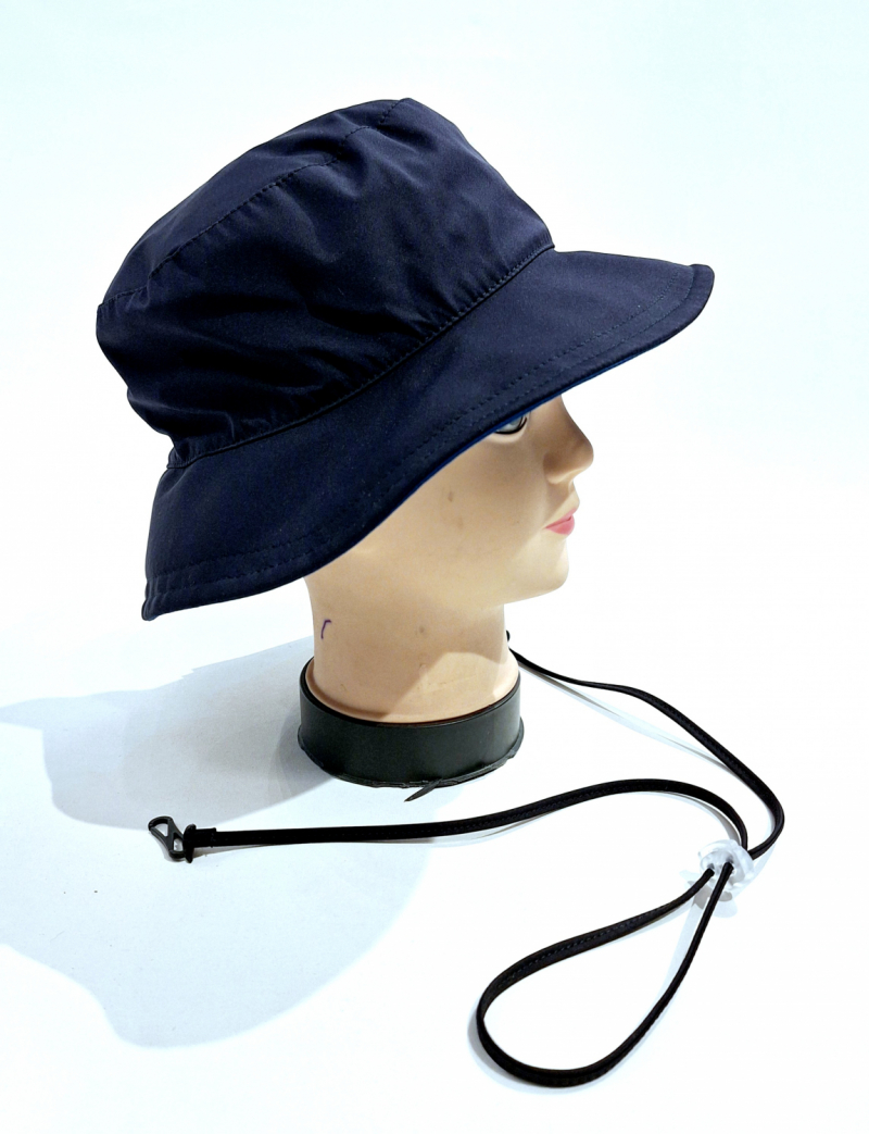 Chapeau de pluie français uni marine mâte bord intérieur bleu outremer- Collection Taffta - T 57 - Cordon ajustable