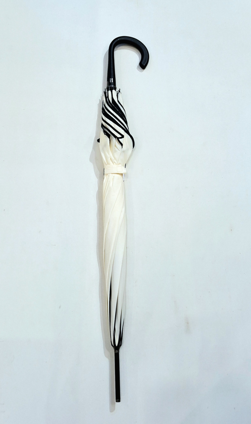 Parapluie long automatique en forme de fleur blanc biais noir P.Cardin - Résistant & Léger
