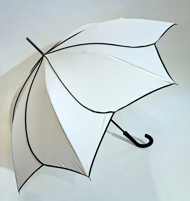 Parapluie long automatique en forme de fleur blanc biais noir P.Cardin - Résistant & Léger