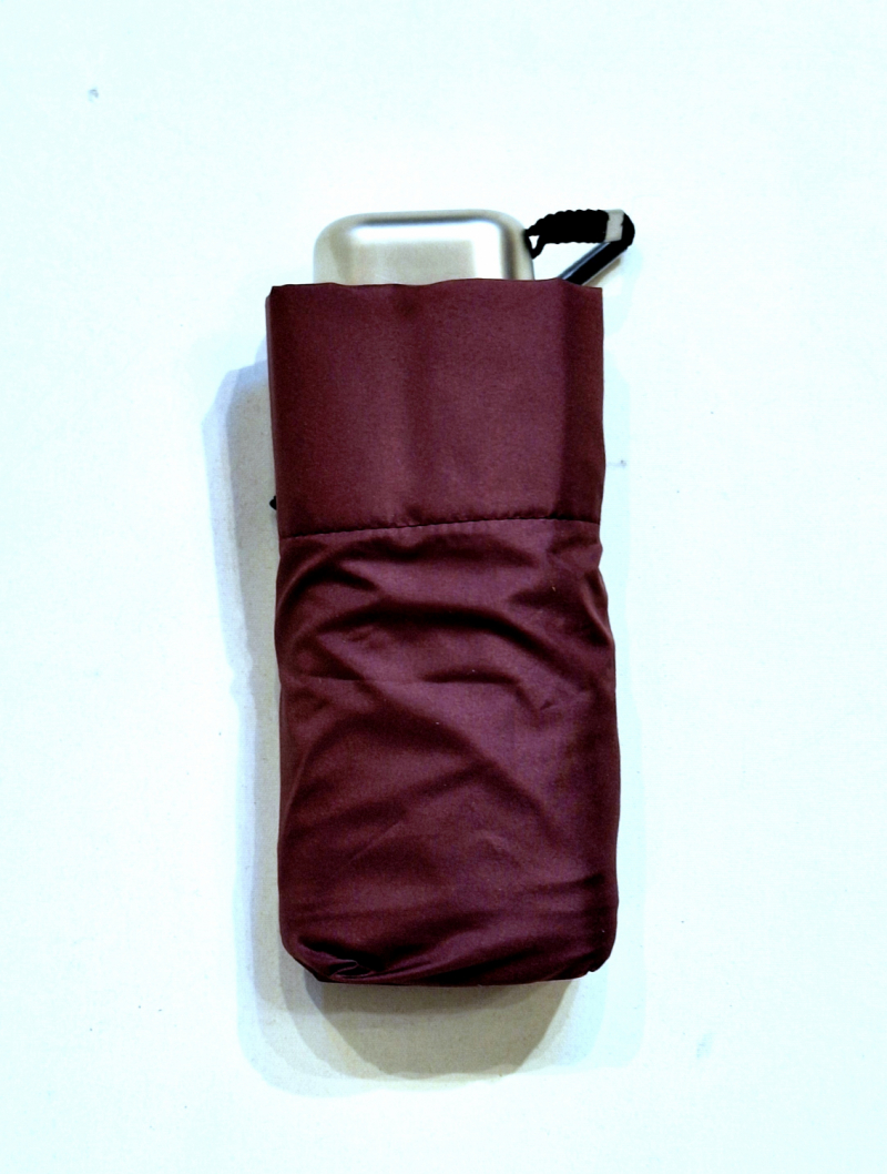 Parapluie de poche micro plat bordeaux Vaux français - Petit léger manuel & 7 brches résistant - Top qualité