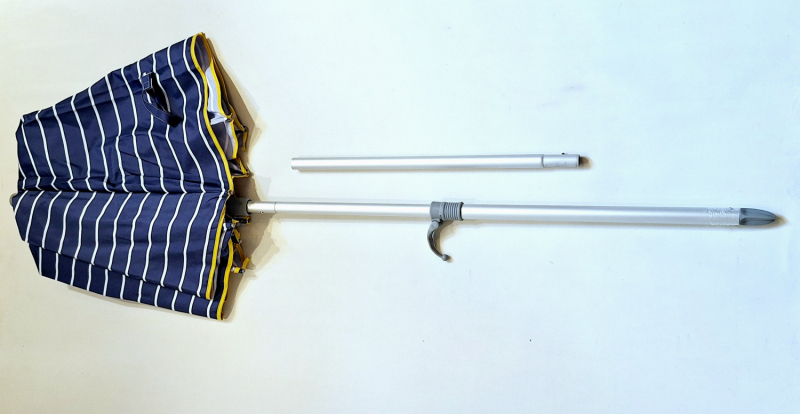Parasol pliant rayé bleu marine & blanc - ANTI UV 100% - Tube réglable - Grand & résistant