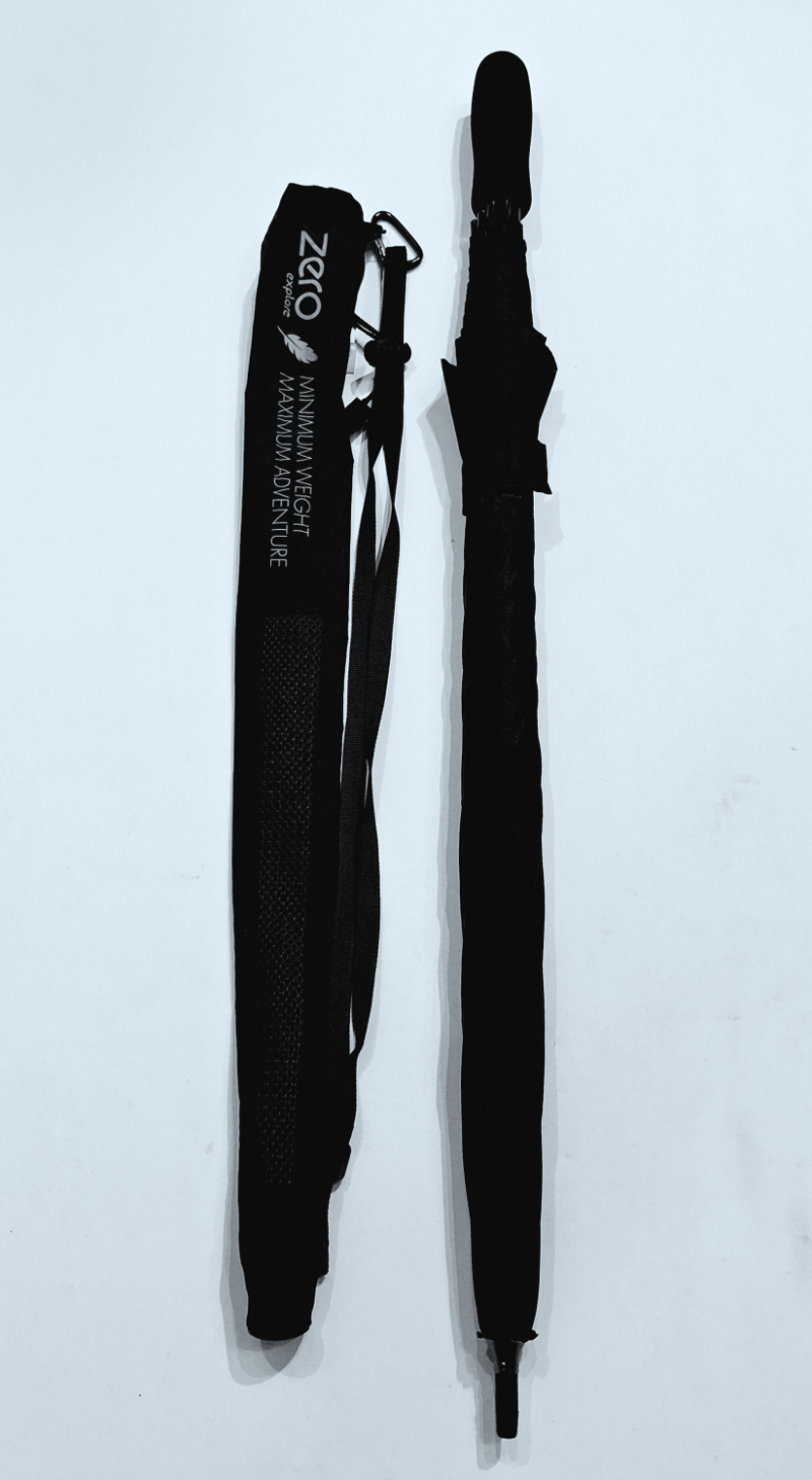 Parapluie PORTABLE en bandoulière long droit manuel uni noir Doppler - Grand 104 cm - Léger 280g & anti vent