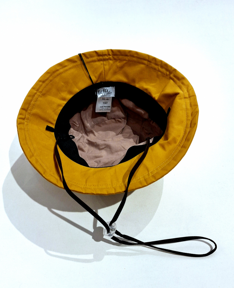 Chapeau de pluie français uni moutarde tissu mâte - Telia - T57 - cordon ajustable