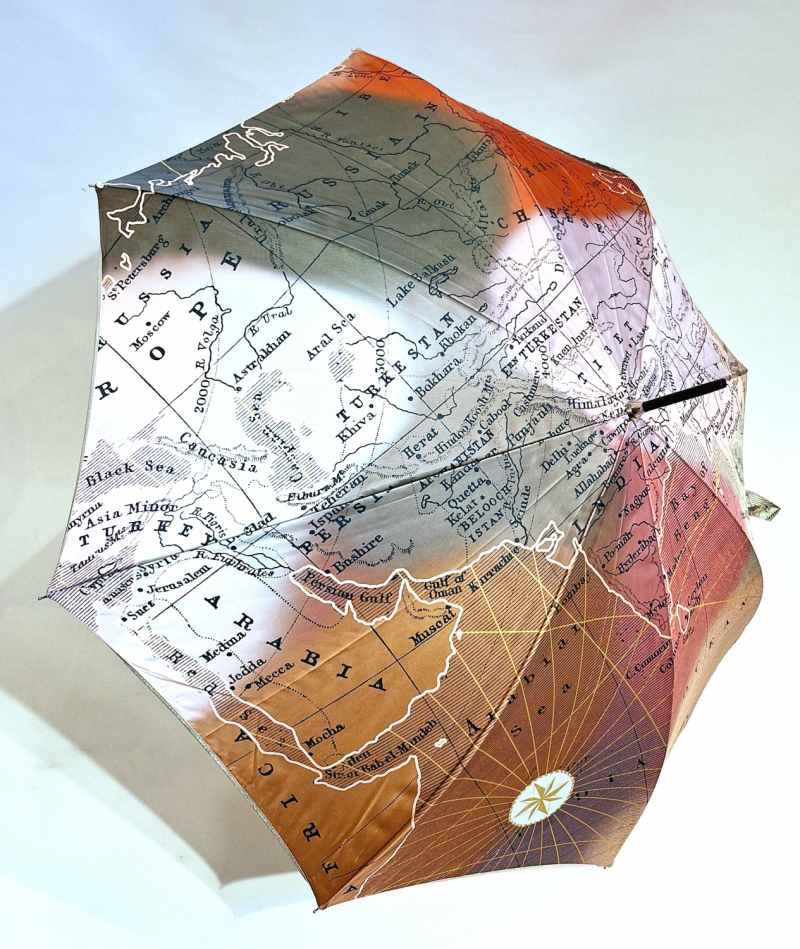 Parapluie grand manuel femme imprimé Mappemonde  Aurillac - léger & résistant