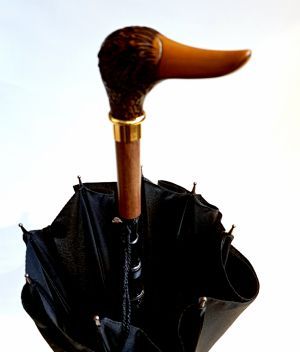 Parapluie à tête de Canard long automatique noir poignée bois Guy de Jean - original & résistant