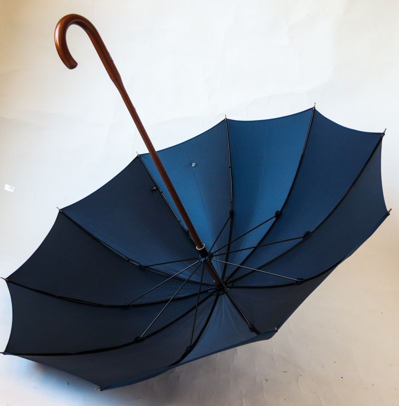  Parapluie canne manuel uni bleu marine tissu oxford10 baleines montage anglais français, élégant & solide