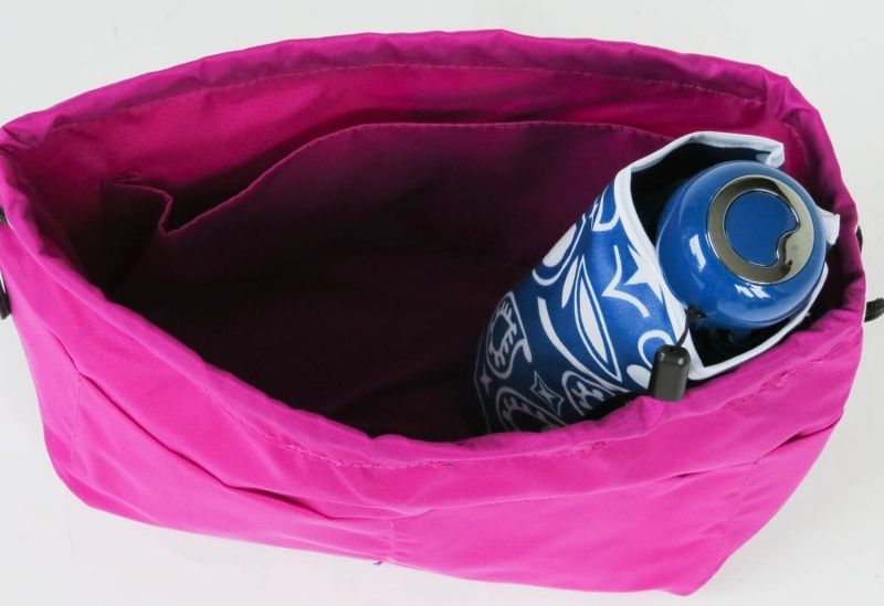 Sac pochon imperméable en fuchsia, léger et pratique