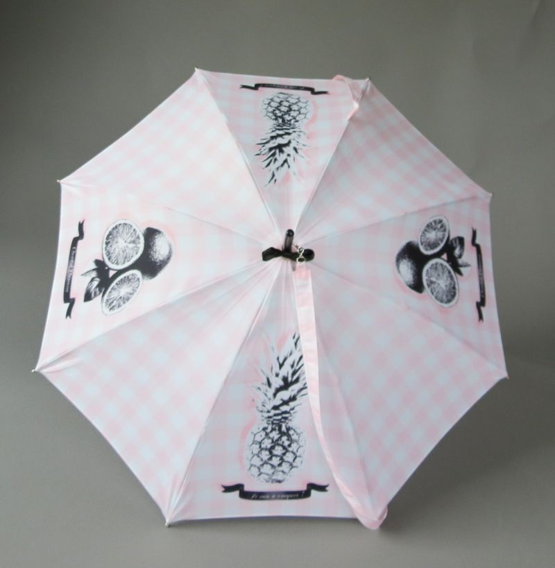 EXCLUSIVITE Parapluie Chantal Thomass anti uv bandoulière rose vichy avec un motif sur le fruit, léger et solide