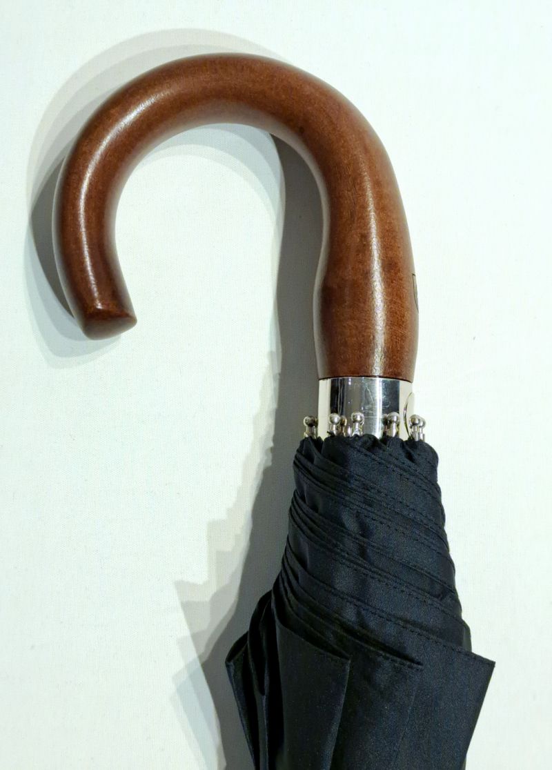 Parapluie pliant noir automatique pg crochet bois 10 branches Ezpeleta - Résistant & grand taille 104cm