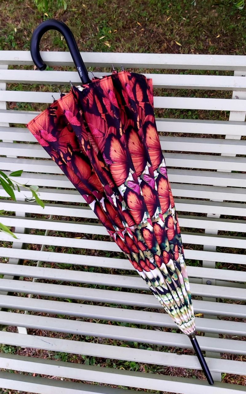 Parapluie Jean Paul Gaultier long 16 branches manuel imprimé papillons rouge et orange, XXL et résistant