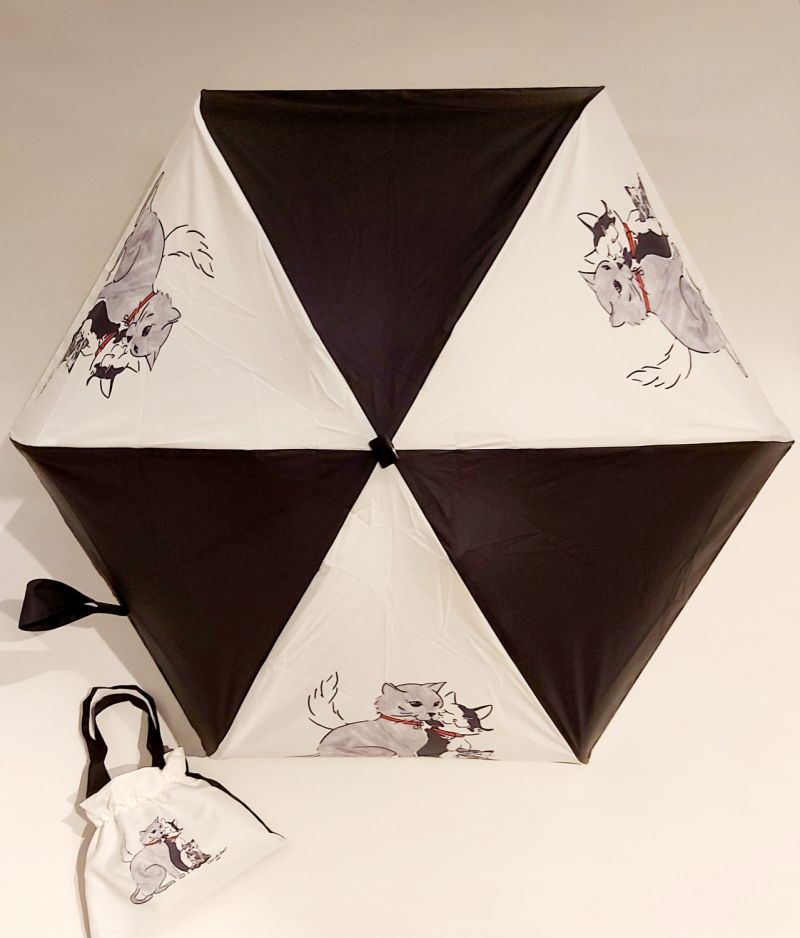 Parapluie mini et sac étanche imprimé de chats Les Minous en noir et blanc français, léger 200g et solide